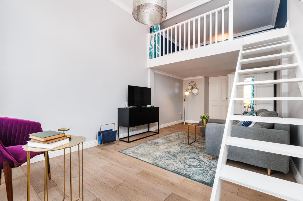 Apartment Wawel Castle View - Center - By Upstairs